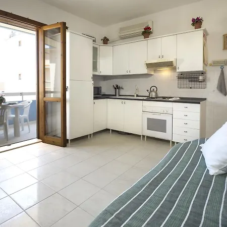 Siciliacasevacanze - Casa Girasole Apartment
