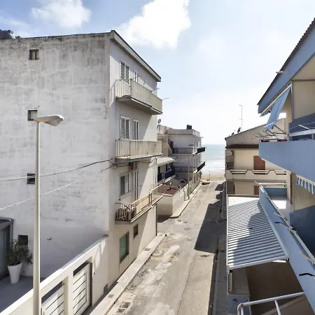 Siciliacasevacanze - Casa Girasole Apartment Marina di Ragusa