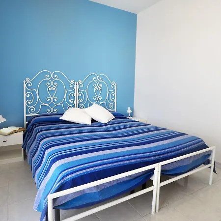 Siciliacasevacanze - Casa Girasole Apartment *