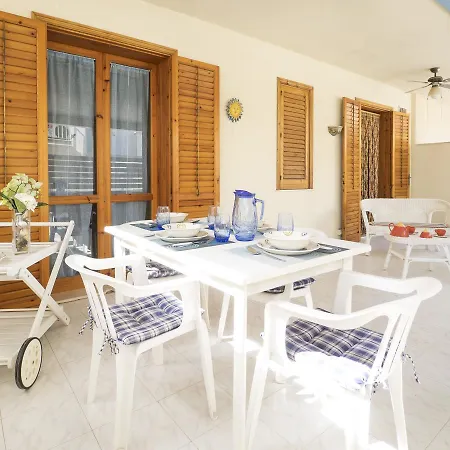Siciliacasevacanze - Casa Girasole Apartment *